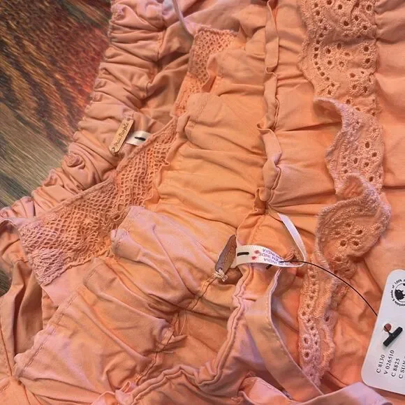 Free People Beach Life Set - Picture 5 of 9